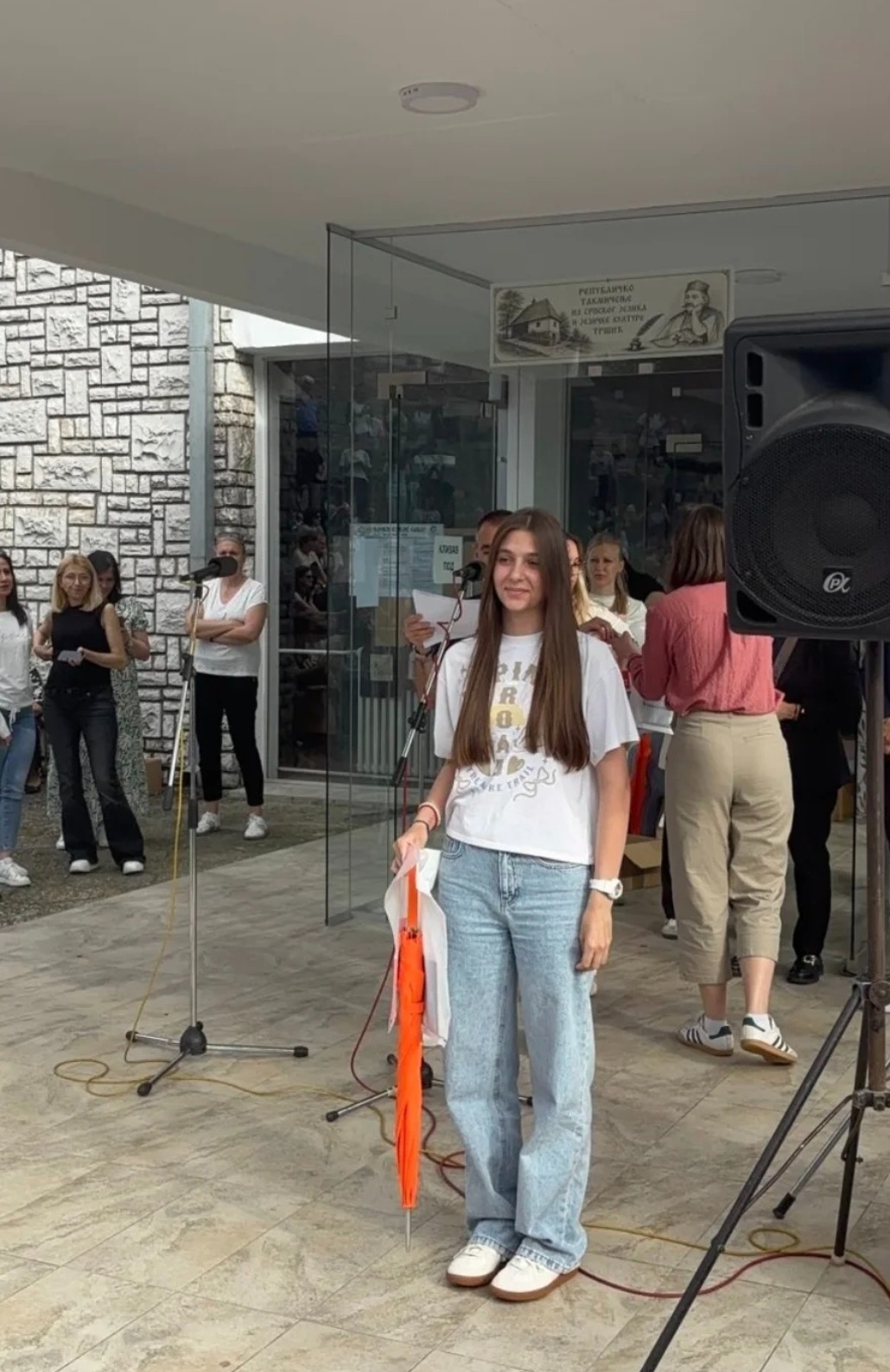 Sara Pijevac osvojila  prvo mesto na Republičkom takmičenju iz srpskog jezika i jezičke kulture