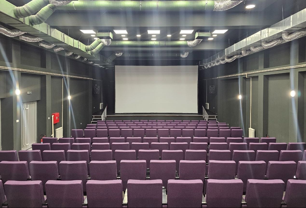 Bioskopska sala u Grockoj