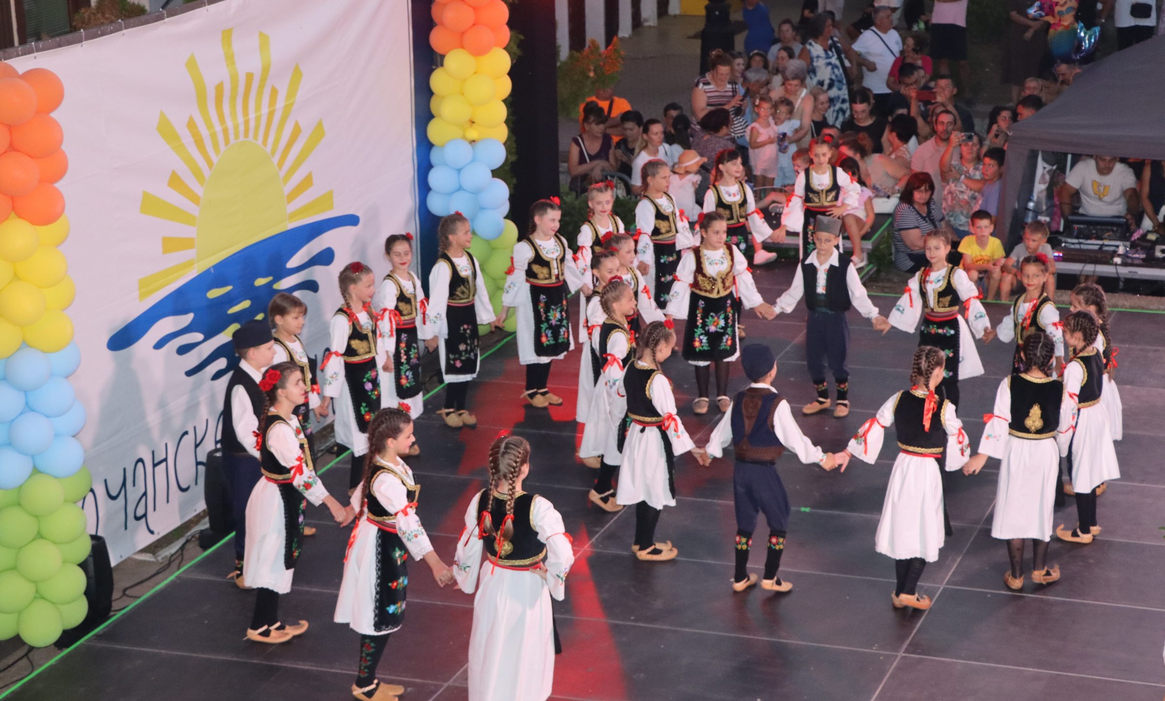 U Grockoj su svečanim „Dečjim danom” i nastupom predškolaca otvorene 58. „Gročanske svečanosti”